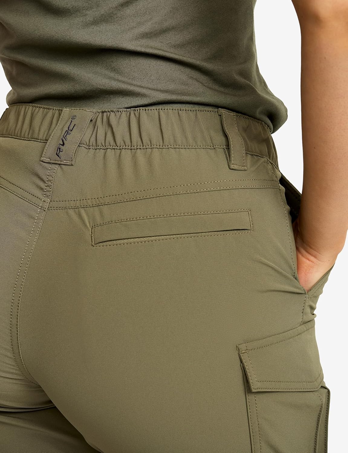 Thumbnail 5 de RevolutionRace Adventure Cargo Stretch Shorts da Donna — comfort, leggerezza e praticità per trekking e uso quotidiano