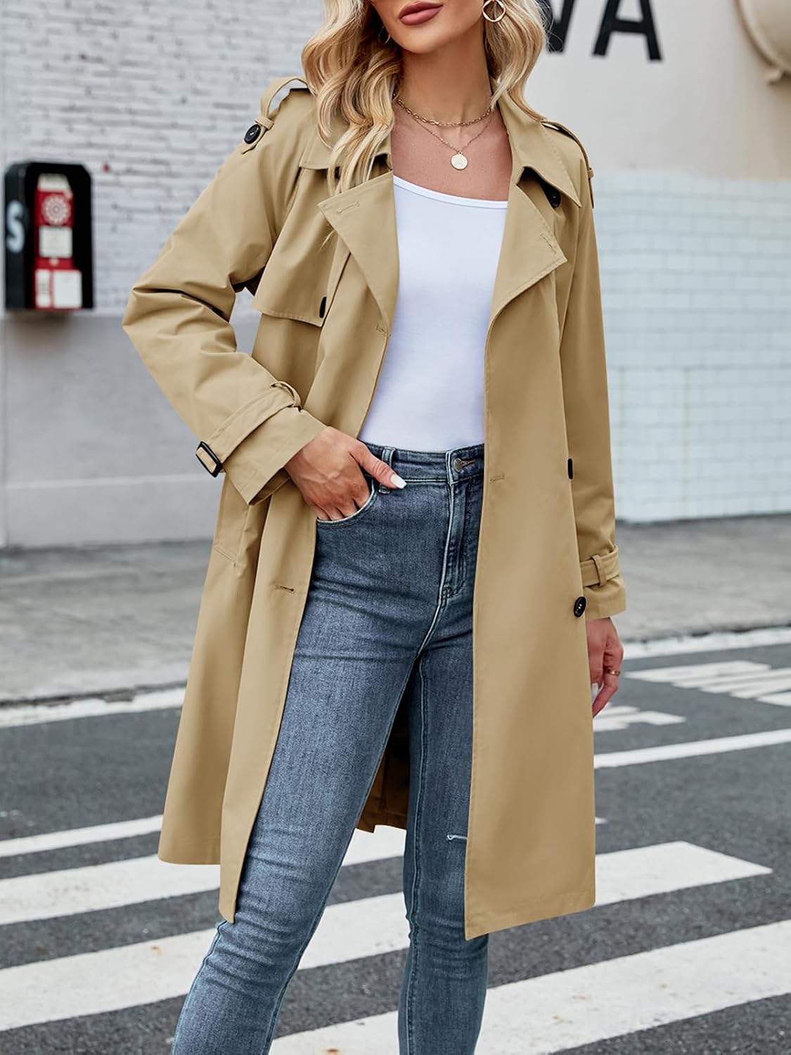 Detalle 2 de Women's Trench Coat in Cotton Blend