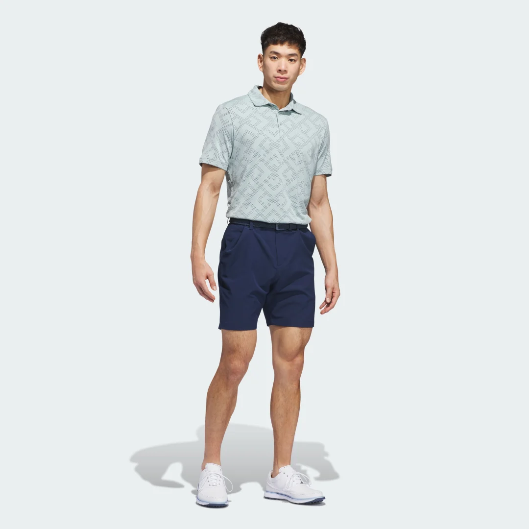 Detalle de POLO JACQUARD ULTIMATE365 de Adidas – polo verde para uso cómodo y urbano