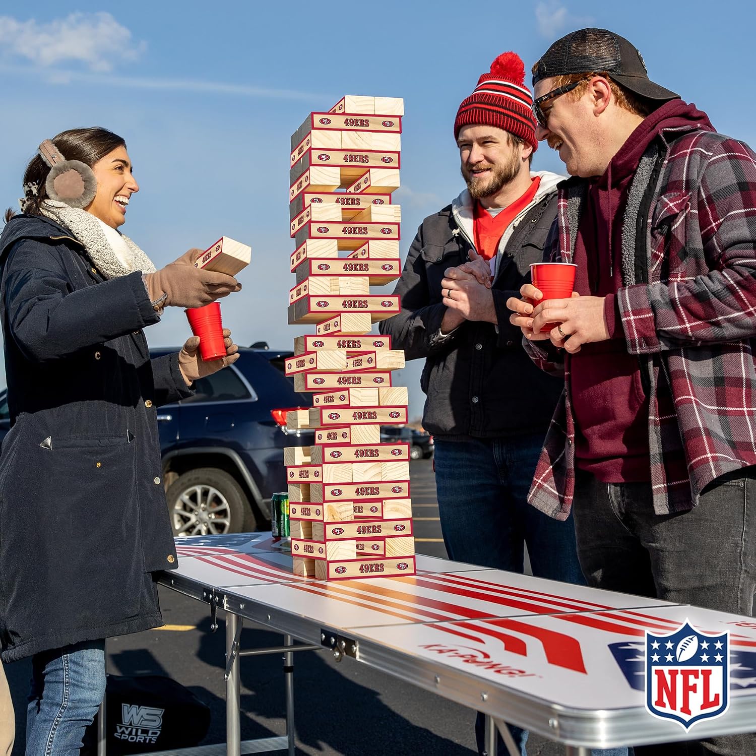 Detalle 2 de Wild Sports NFL Giant Stacking Wooden Blocks (Tumbling Tower) – Licensed Team Logo Football Game