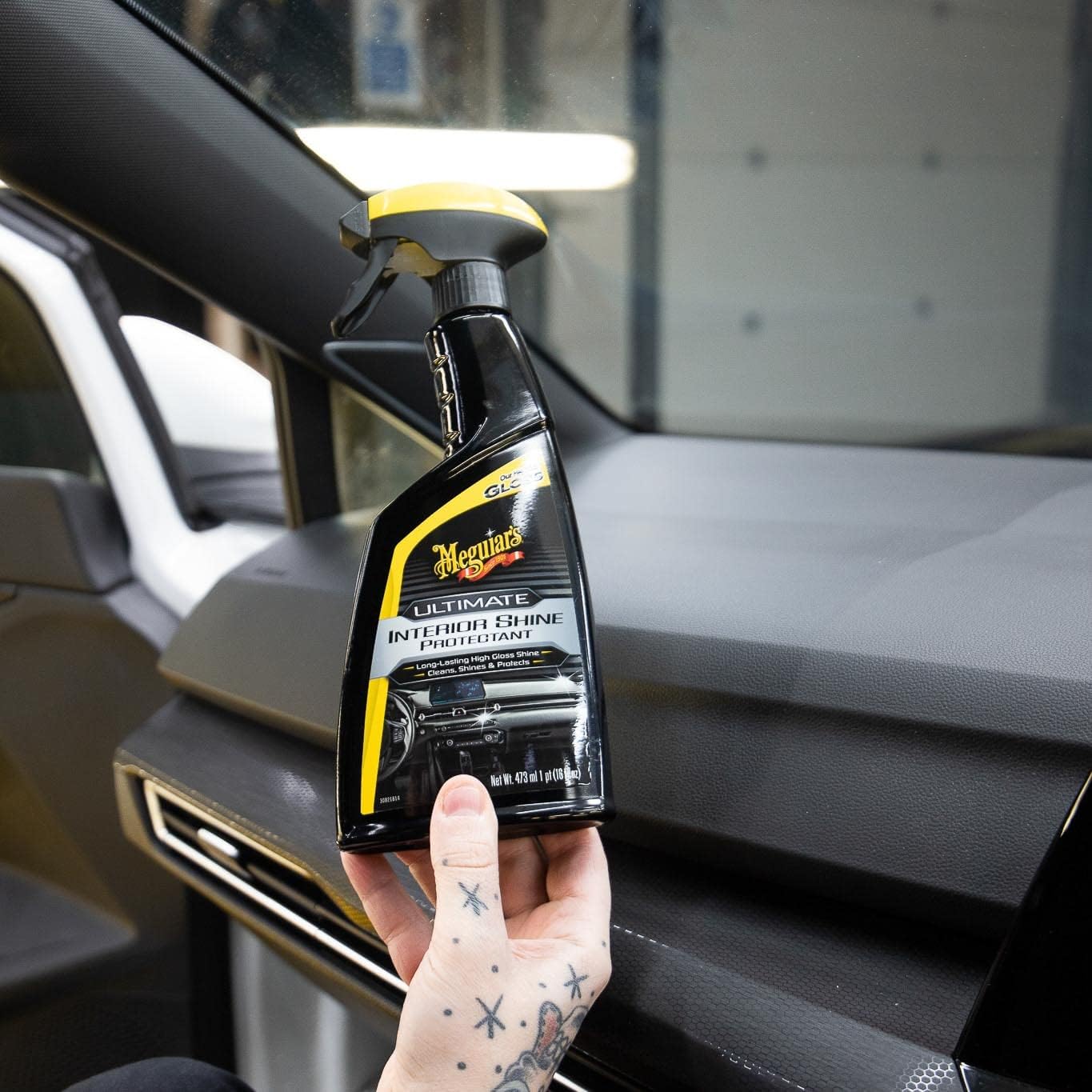 Thumbnail 5 de Meguiar's G220216EU Ultimate Interior Shine Protectant Spray (473 ml)