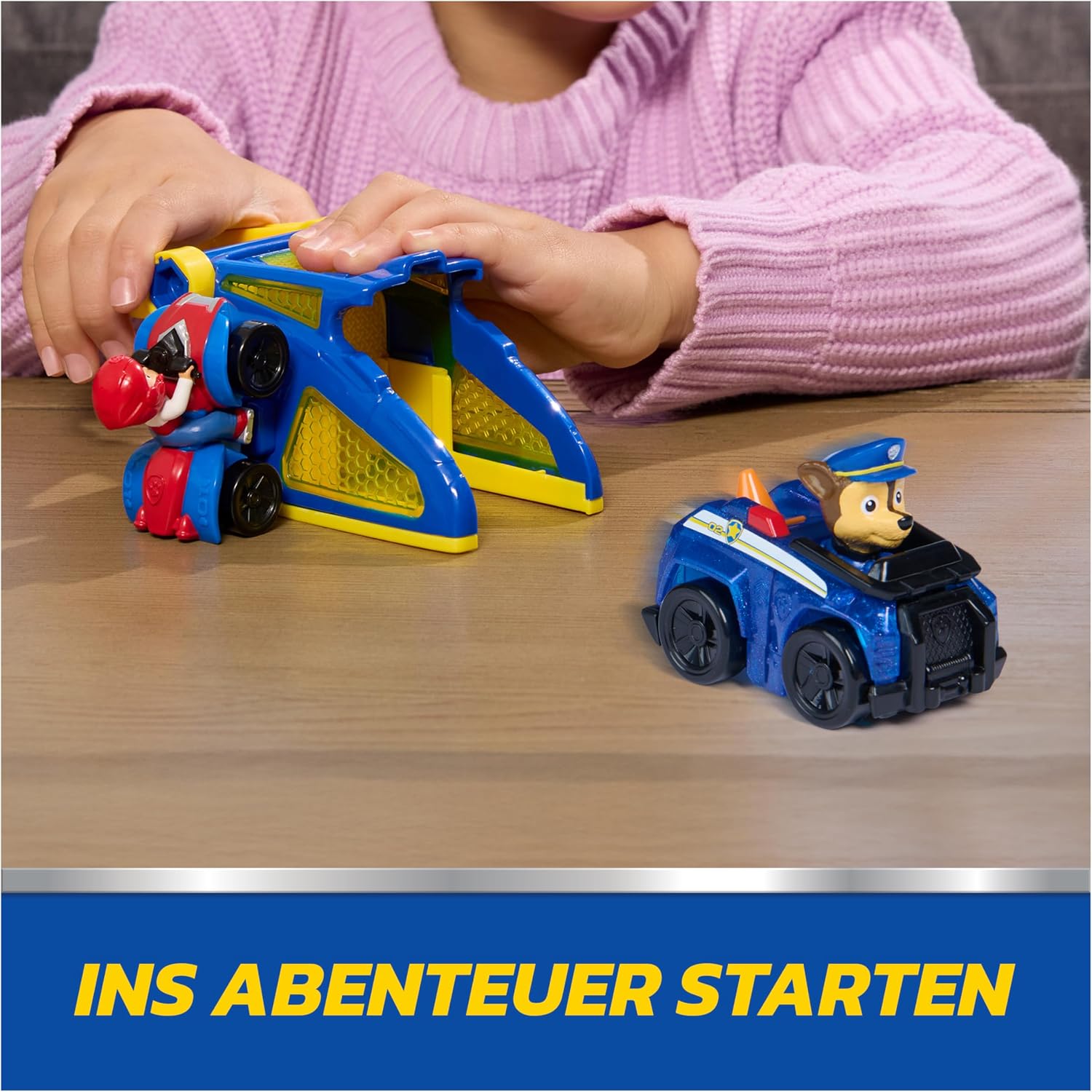 Detalle de Paw Patrol Chase Pup Squad Launchers with Ryder Vehicle 2-Pack