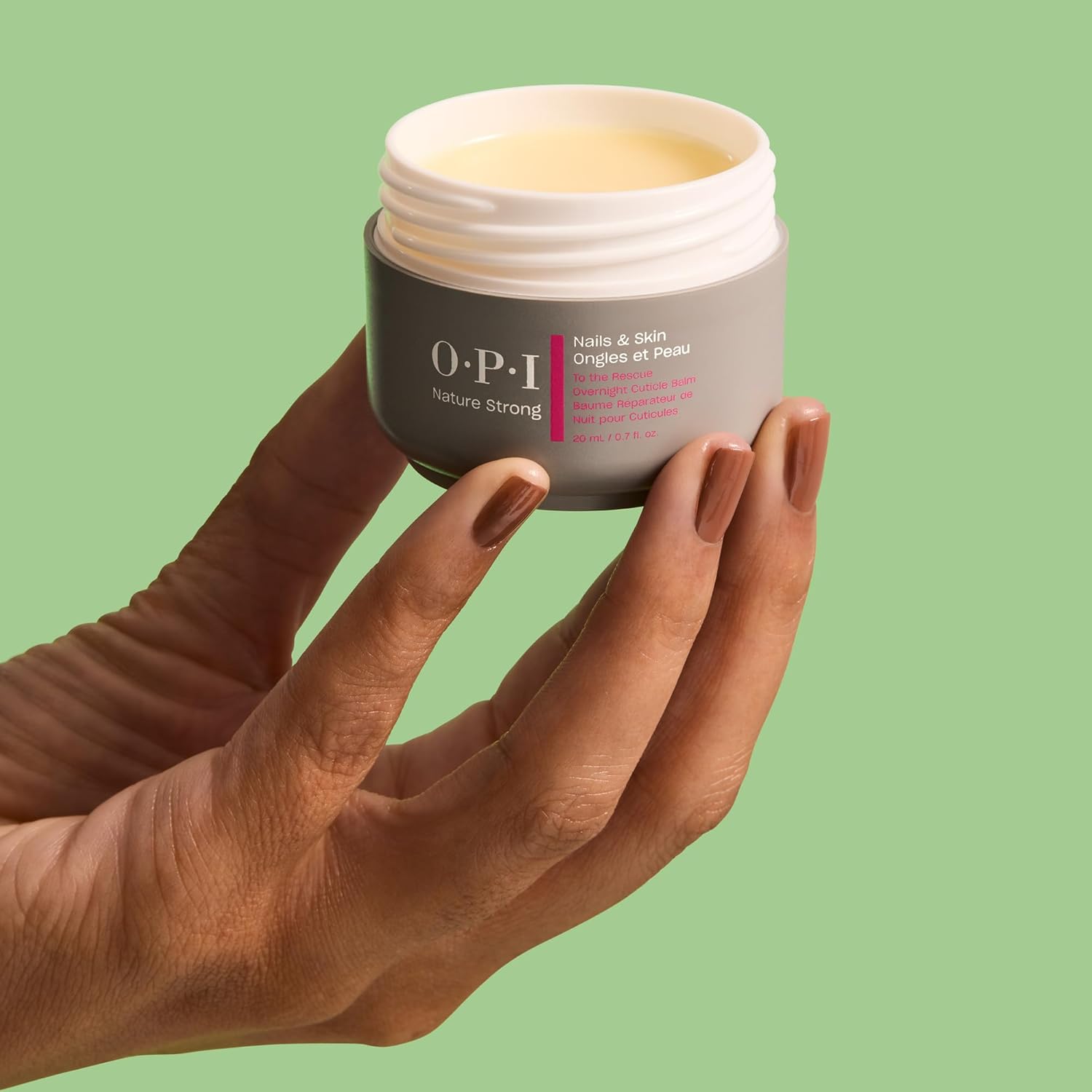 Detalle de OPI Nature Strong Nails & Skin Nagelhaut- & Nagelpflegen – Nachtpflege für gesunde Nägel