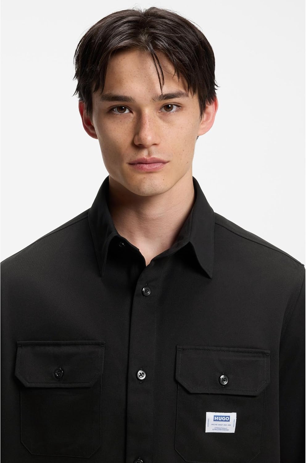 Detalle de HUGO Chemise Oversize en Twill de coton – Col Kent, Poches poitrine à rabat