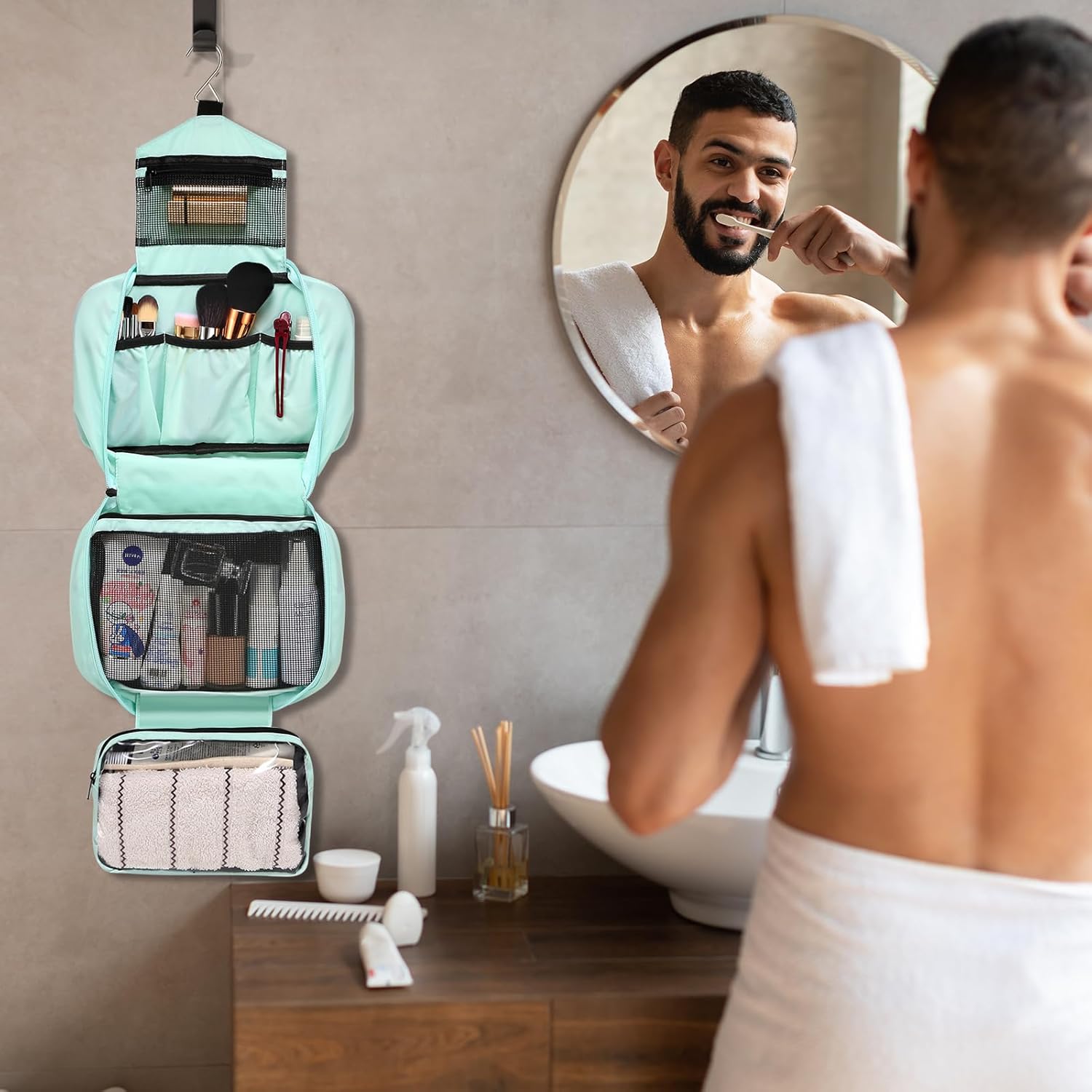 Detalle de Homchen Hanging Travel Toiletry Bag: Waterproof Folding Cosmetic Wash Bag