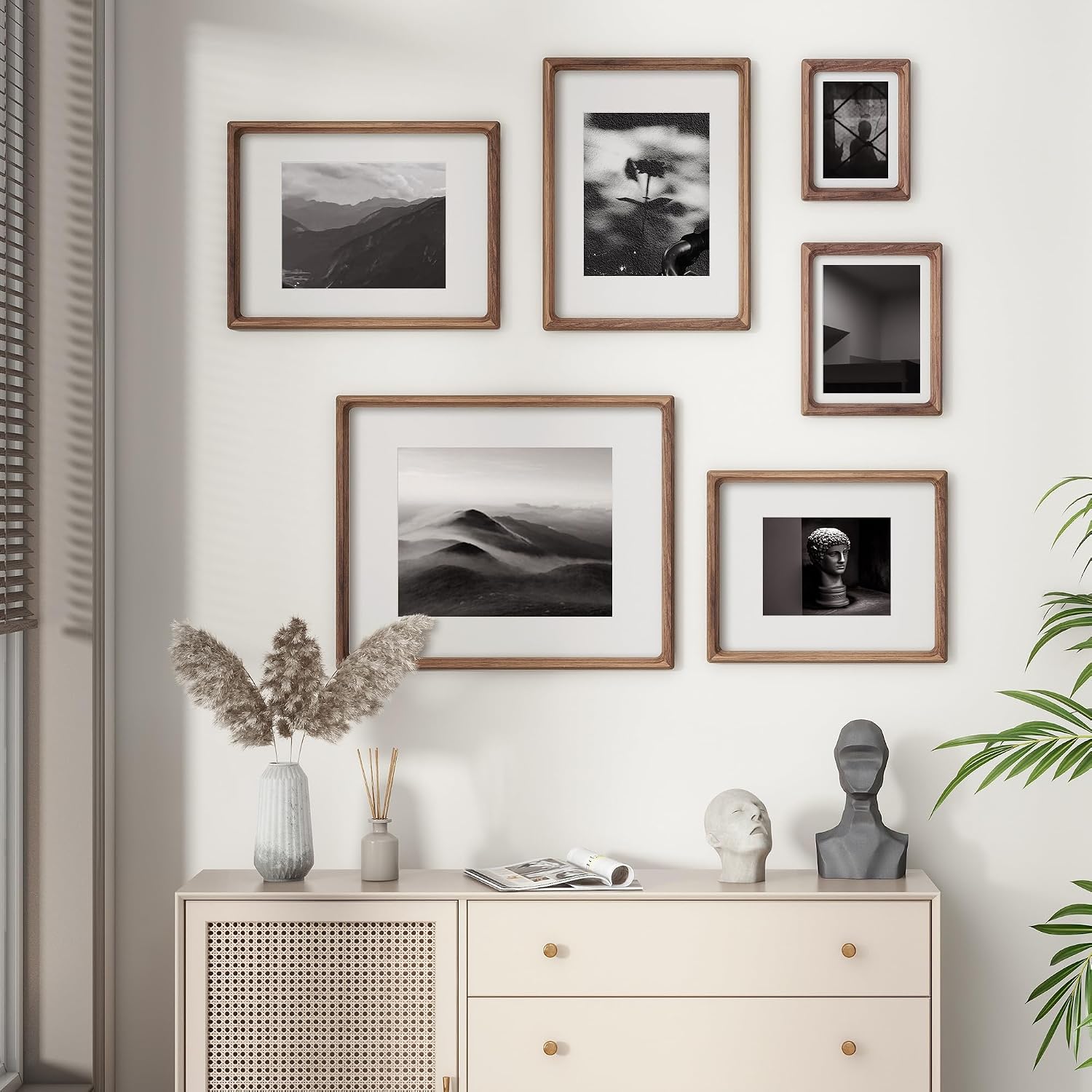 Detalle de FLYJOE 11x14 Picture Frame in Natural Walnut Wood with Tempered Glass (Fits 8x10 Photos)