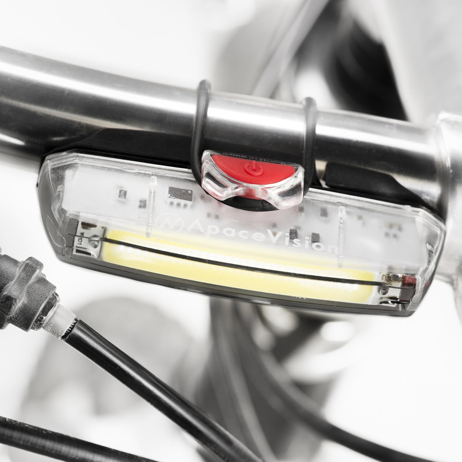 Detalle 2 de Apace Front USB Rechargeable Bike Light 1