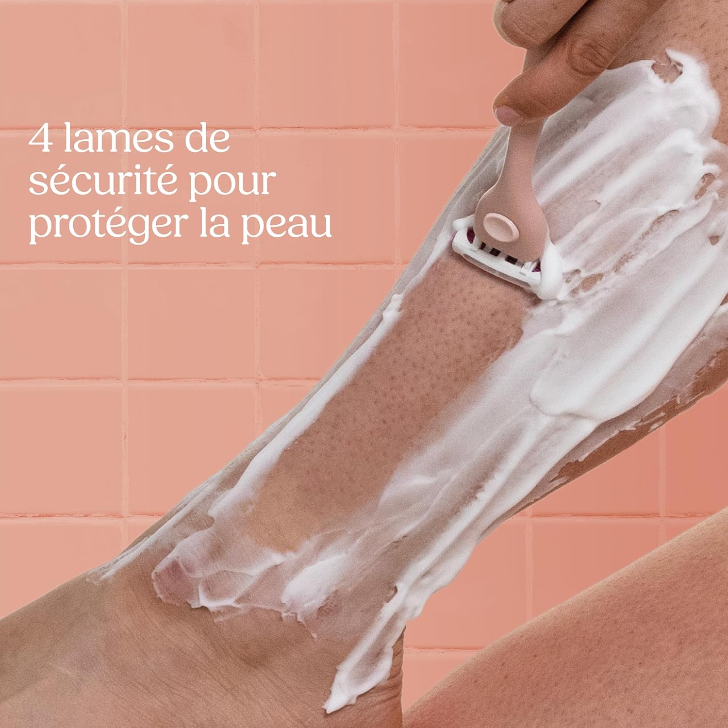 Detalle de Wilkinson Sword Intuition Quattro : rasoir féminin avec 3 recharges de lames