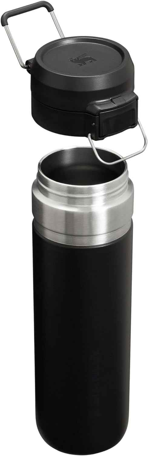 Detalle 2 de Stanley Quick Flip GO 24 oz Water Bottle 🚰