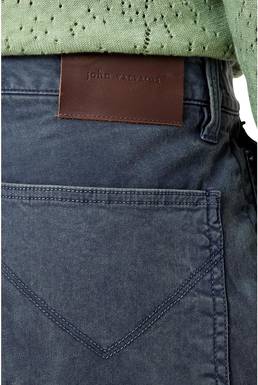 Detalle de John Varvatos Jayden men's shorts