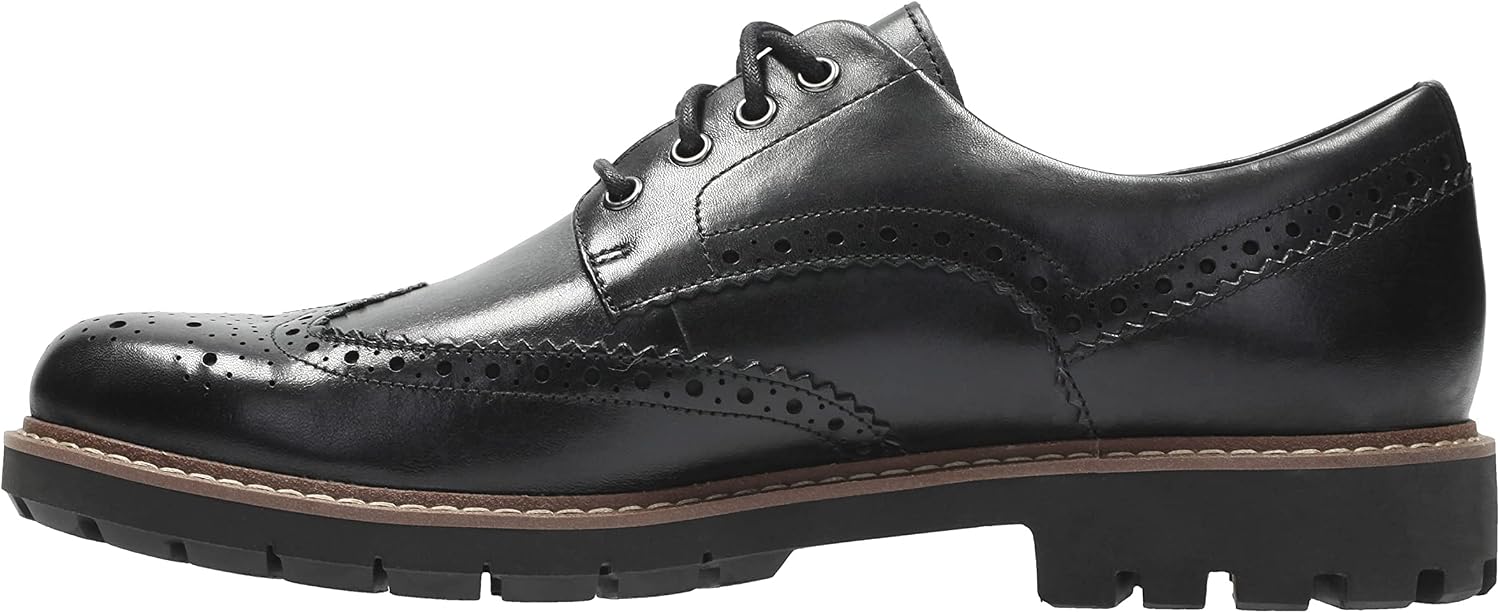Detalle de Clarks Batcombe Wing Herren Derby – Glattleder, komfortabel und verantwortungsvoll gefertigt