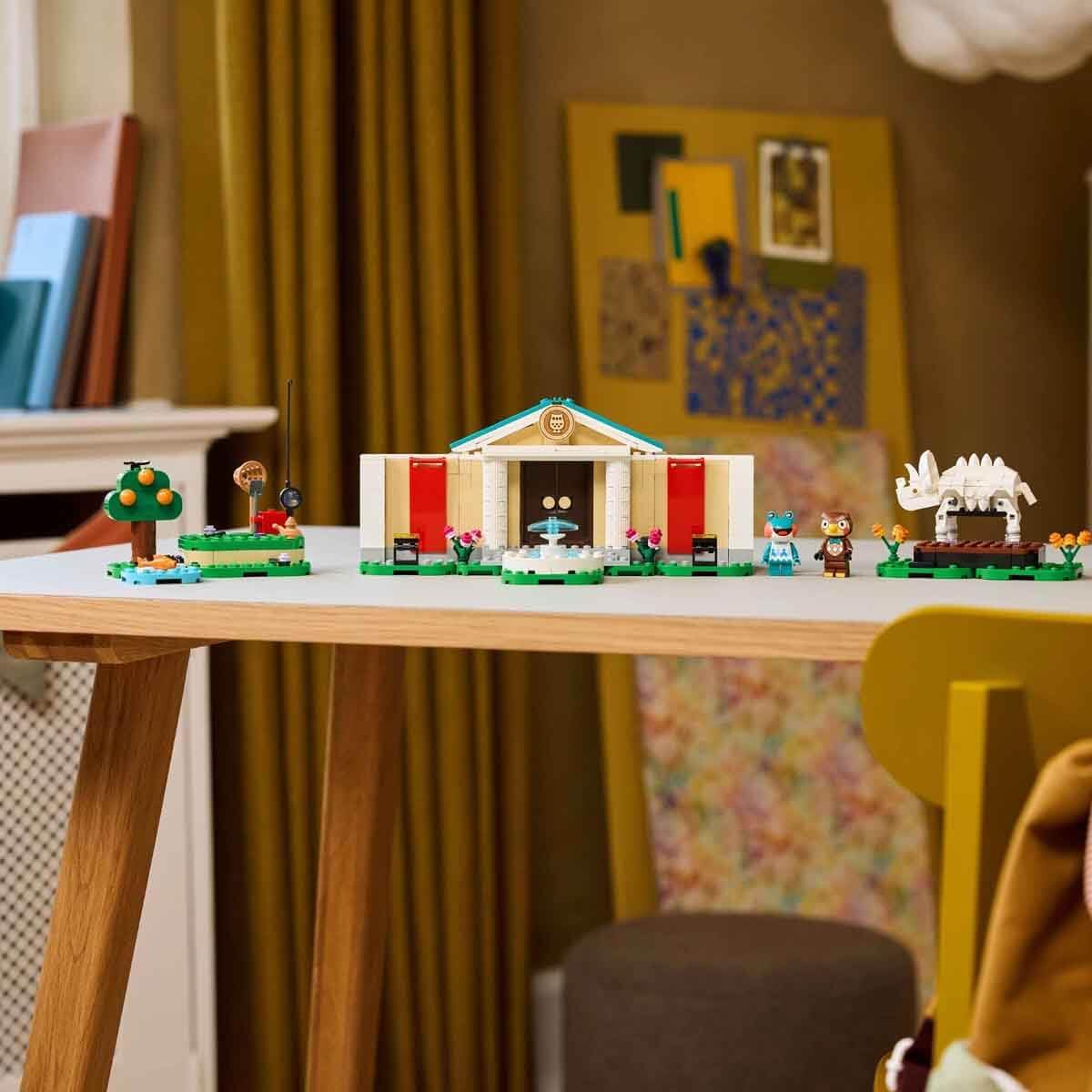 Detalle 2 de LEGO Animal Crossing 77056 Museo de Sócrates 7+