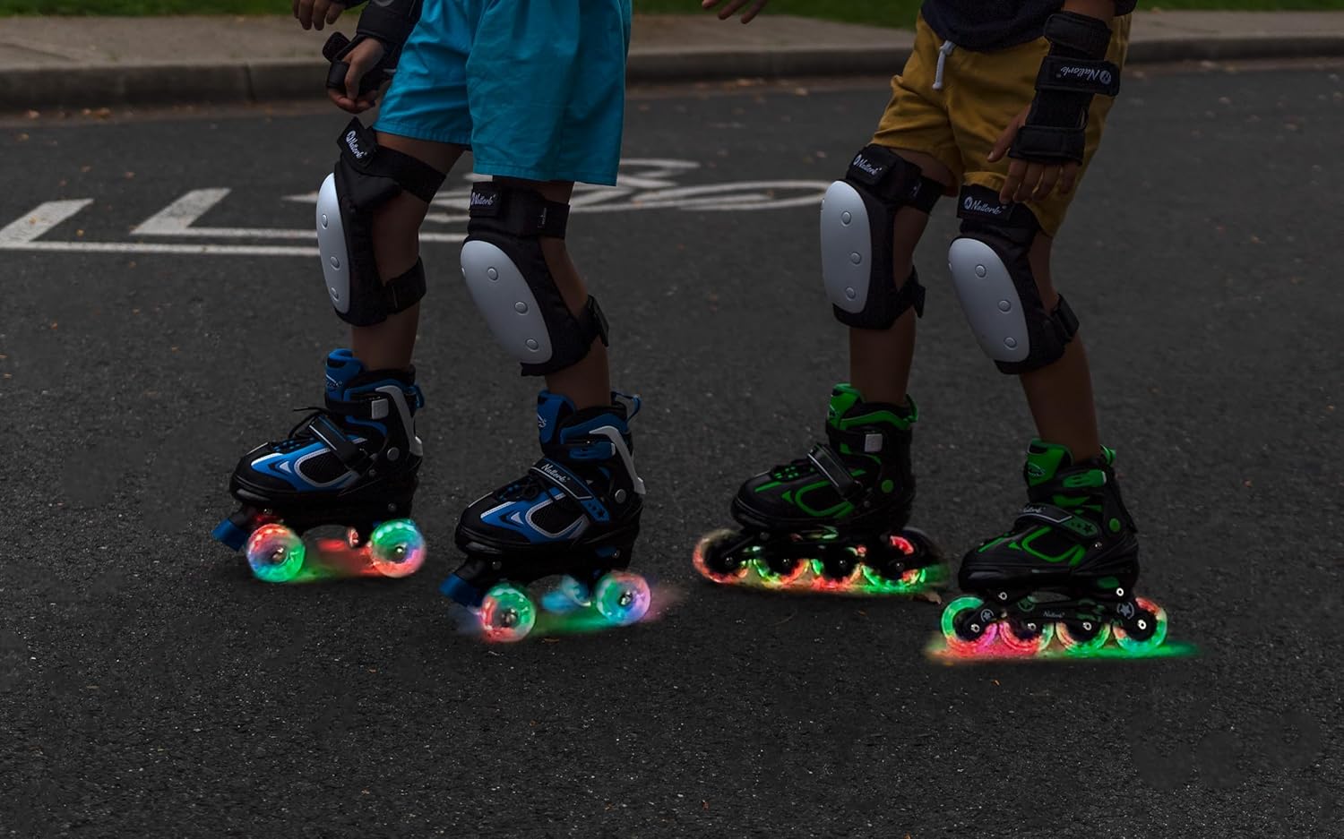 Thumbnail 3 de MammyGol Adjustable Inline Skates for Kids (Ages 4–16) with Light-Up Wheels