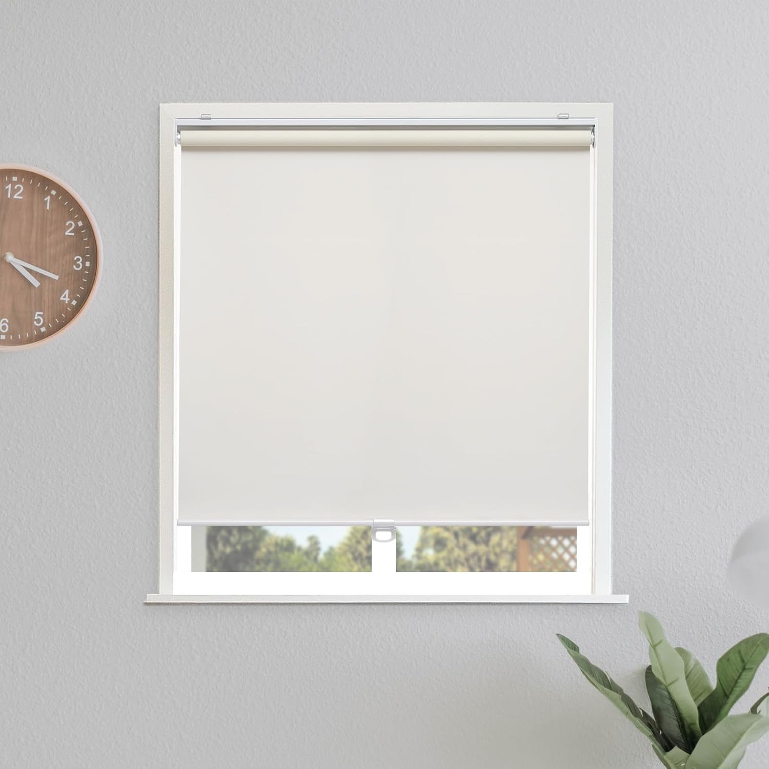 Detalle de Sunoff Blackout Cordless Roller Shades (100% Blackout), Beige 22.5" x 72