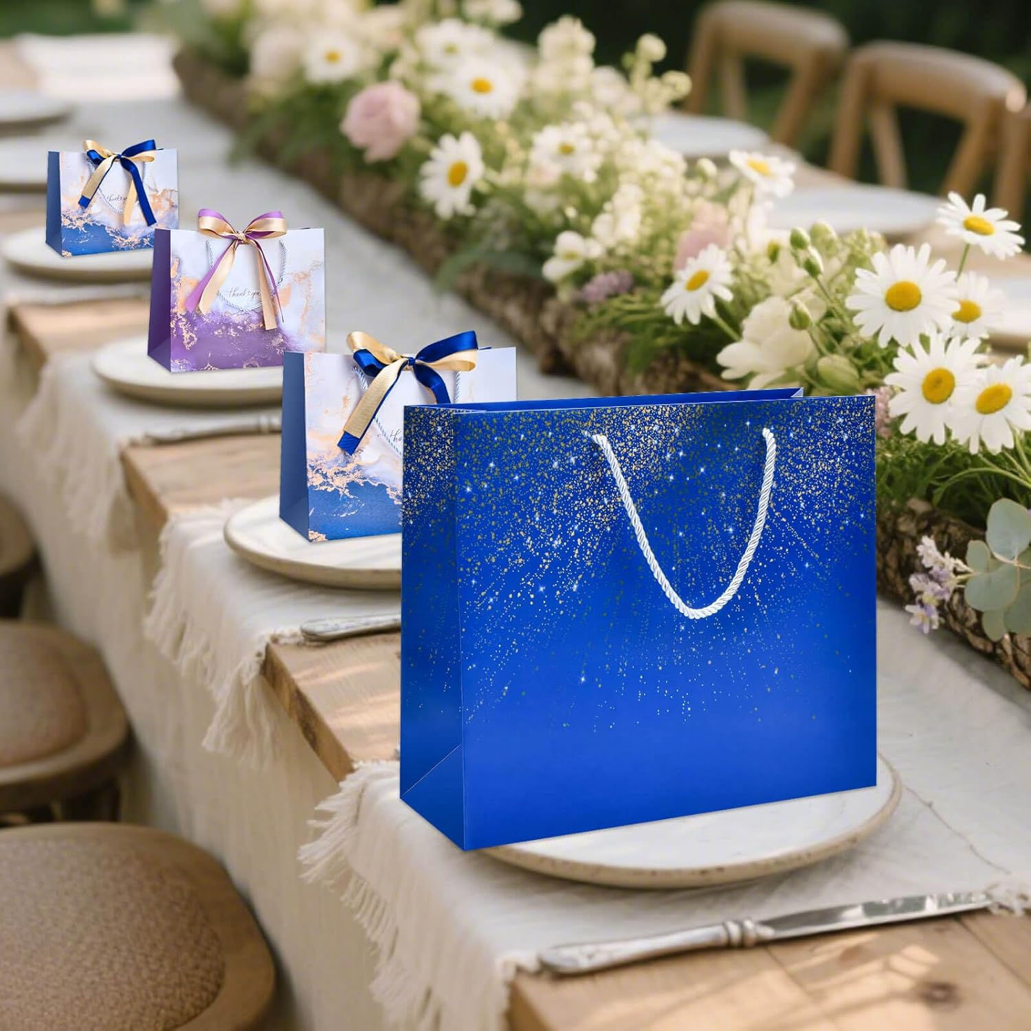 Thumbnail 3 de Geschenktüten Sternenhimmel 27,9×32×11 cm 🎁