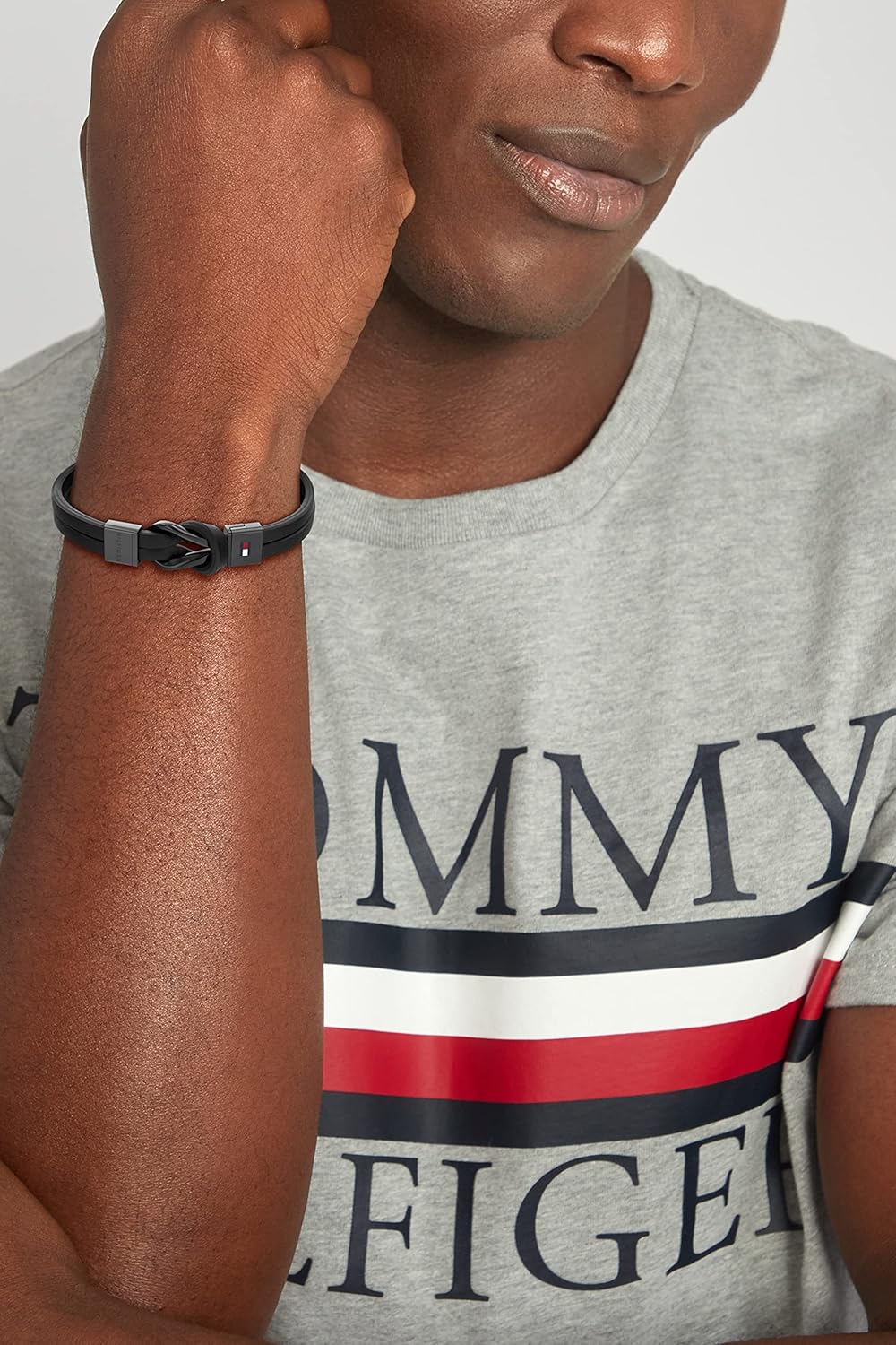 Detalle de Tommy Hilfiger Jewelry Lederarmband für Herren – Braun mit magnetischem Verschluss, 19 cm