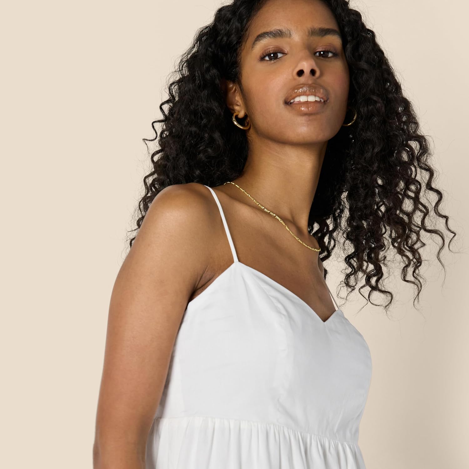 Thumbnail 3 de Amazon Essentials Damen gestuftes Fit-and-Flare-Maxikleid aus Baumwollsatin mit Empire-Taille