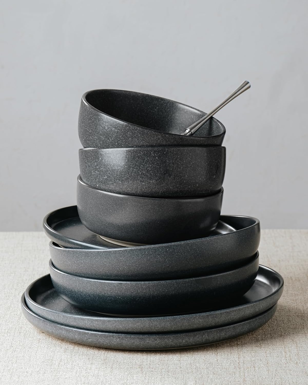 Thumbnail 6 de Famiware Milkyway Stoneware Dinnerware Set (Service for 4) in Matte Dark Charcoal