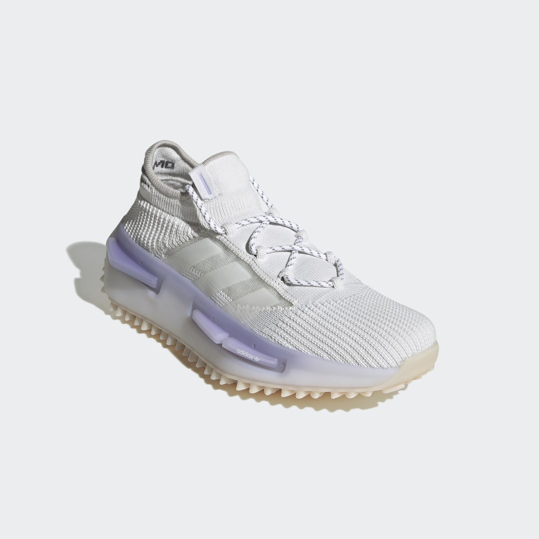 Detalle 2 de Zapatilla NMD S1 de Adidas: comodidad y estilo en blanco para el día a día