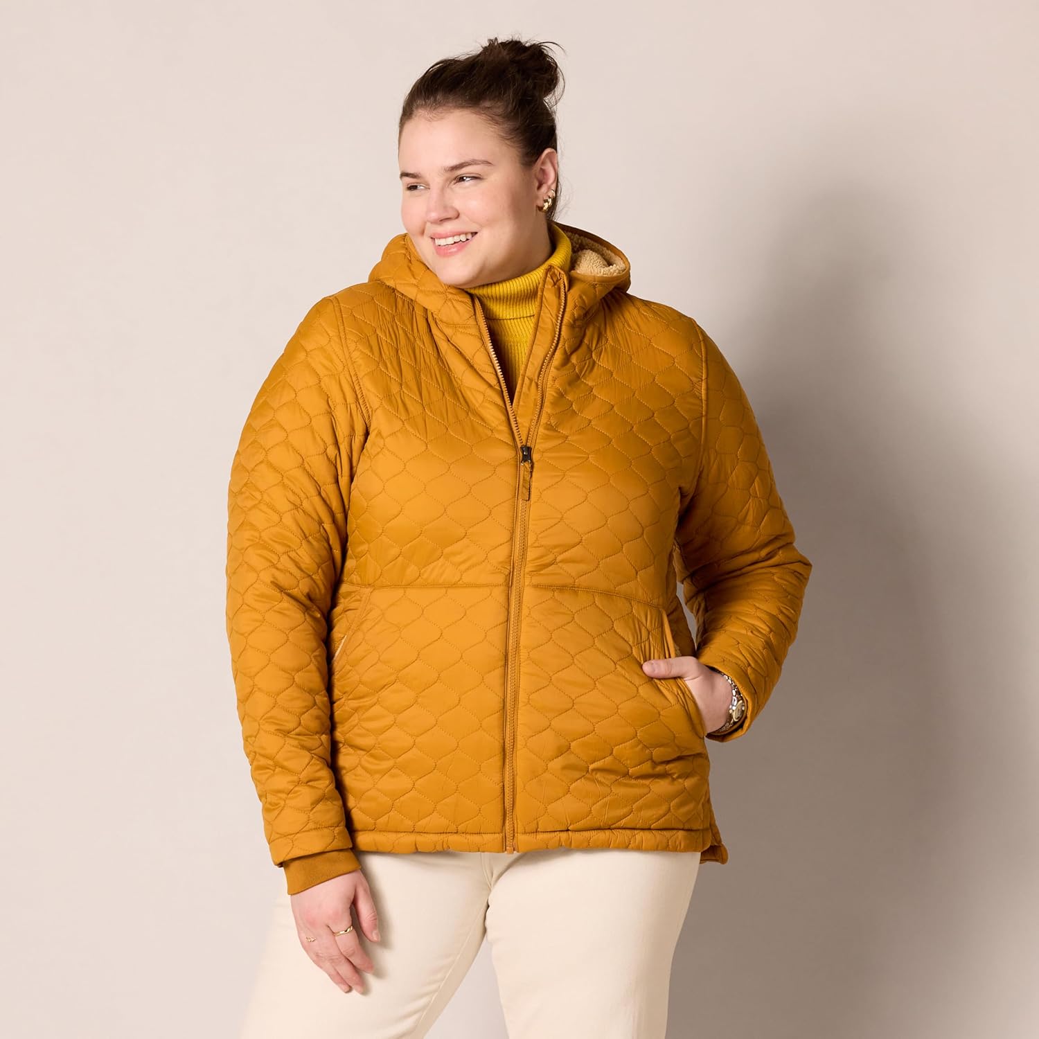 Thumbnail 4 de Amazon Essentials Damen leichte, gesteppte Steppjacke mit Sherpa-Futter und durchgehendem Reißverschluss