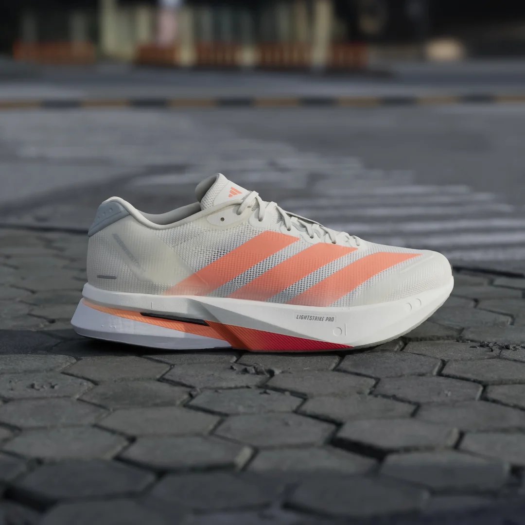 Detalle 2 de Adizero Boston 13 de Adidas: zapatilla de running rápida pensada para ritmos exigentes