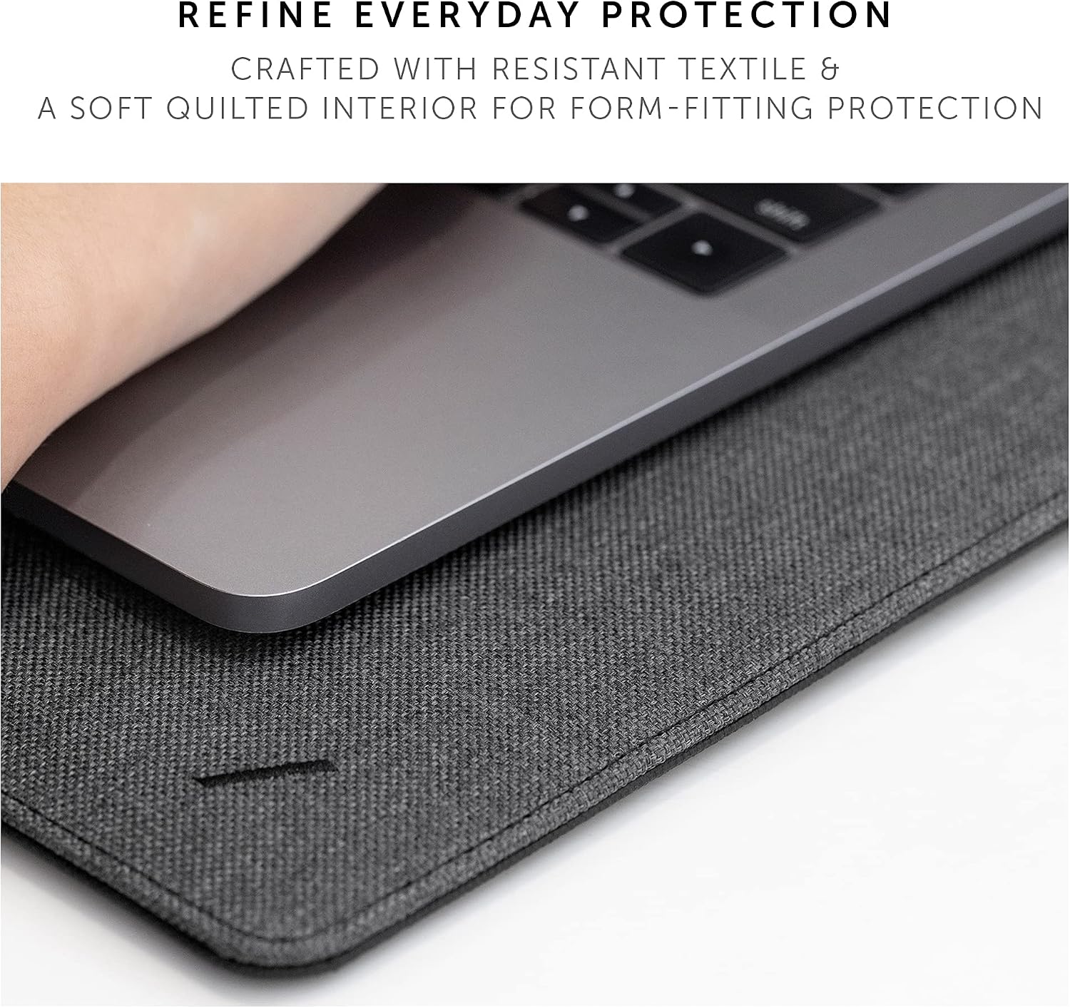Detalle 2 de NATIVE UNION Stow Slim MacBook Sleeve for 13"