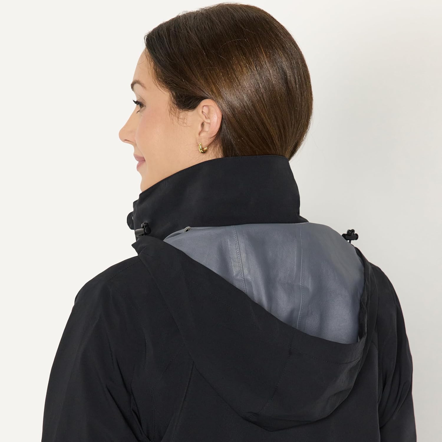 Thumbnail 3 de Amazon Essentials Women’s Regular-Fit Packable Lightweight Waterproof Rain Jacket