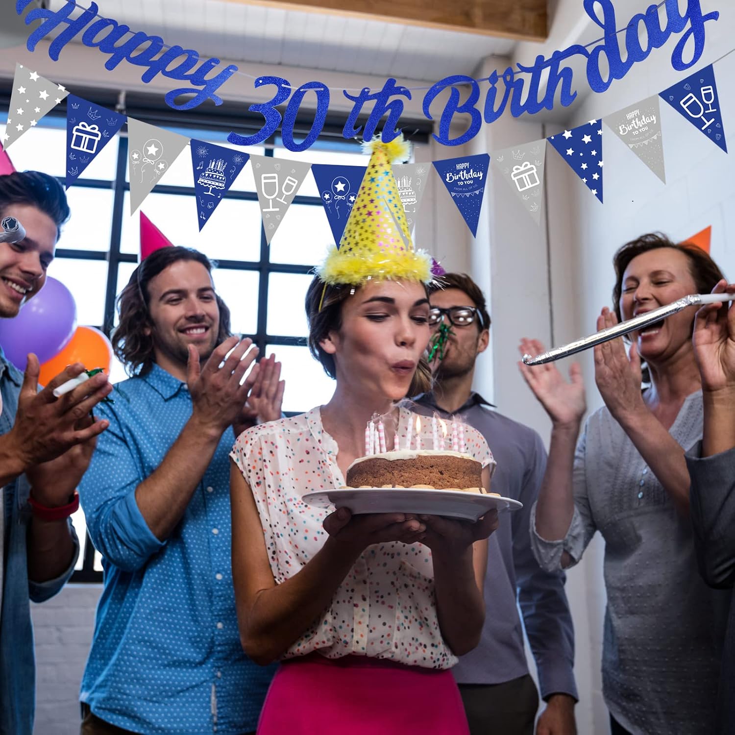 Thumbnail 6 de Afirbeone 18th Birthday Decorations (Navy Blue & Silver) — Happy 18th Banner, Triangle Flags, Confetti & Foil Balloons