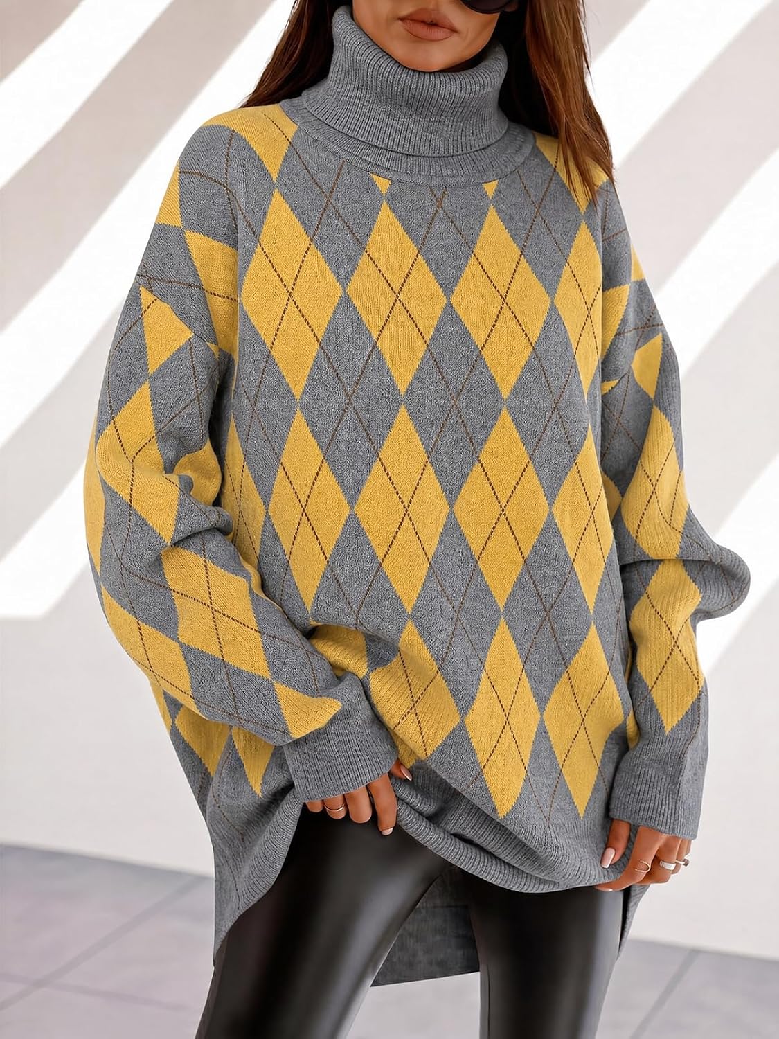 Detalle de imesrun Women's Oversized Turtleneck Sweater with Batwing Sleeves, Chunky Knit