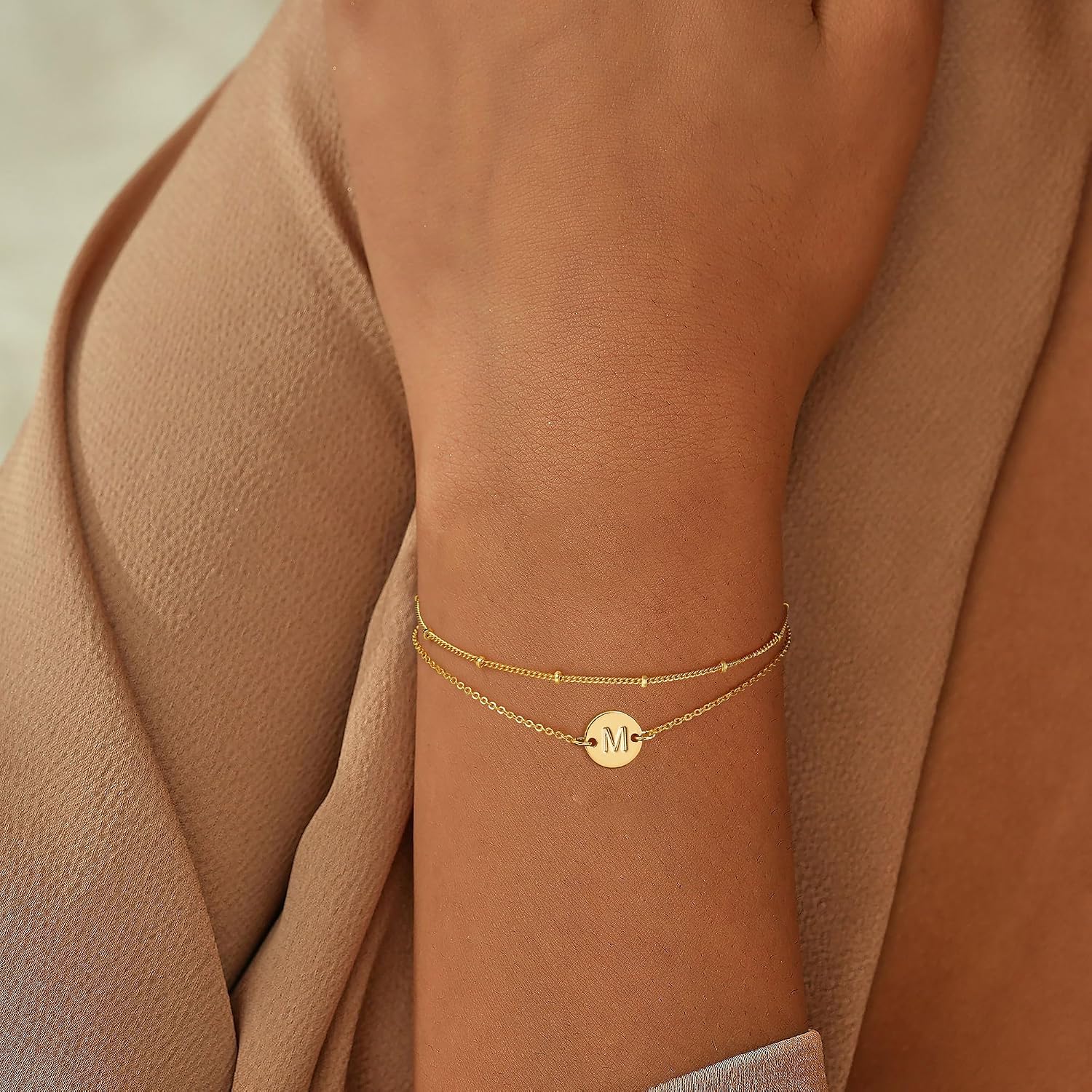 Detalle de RMMD Armband Damen Gold Silber – personalisierte Initialen, 18K vergoldet