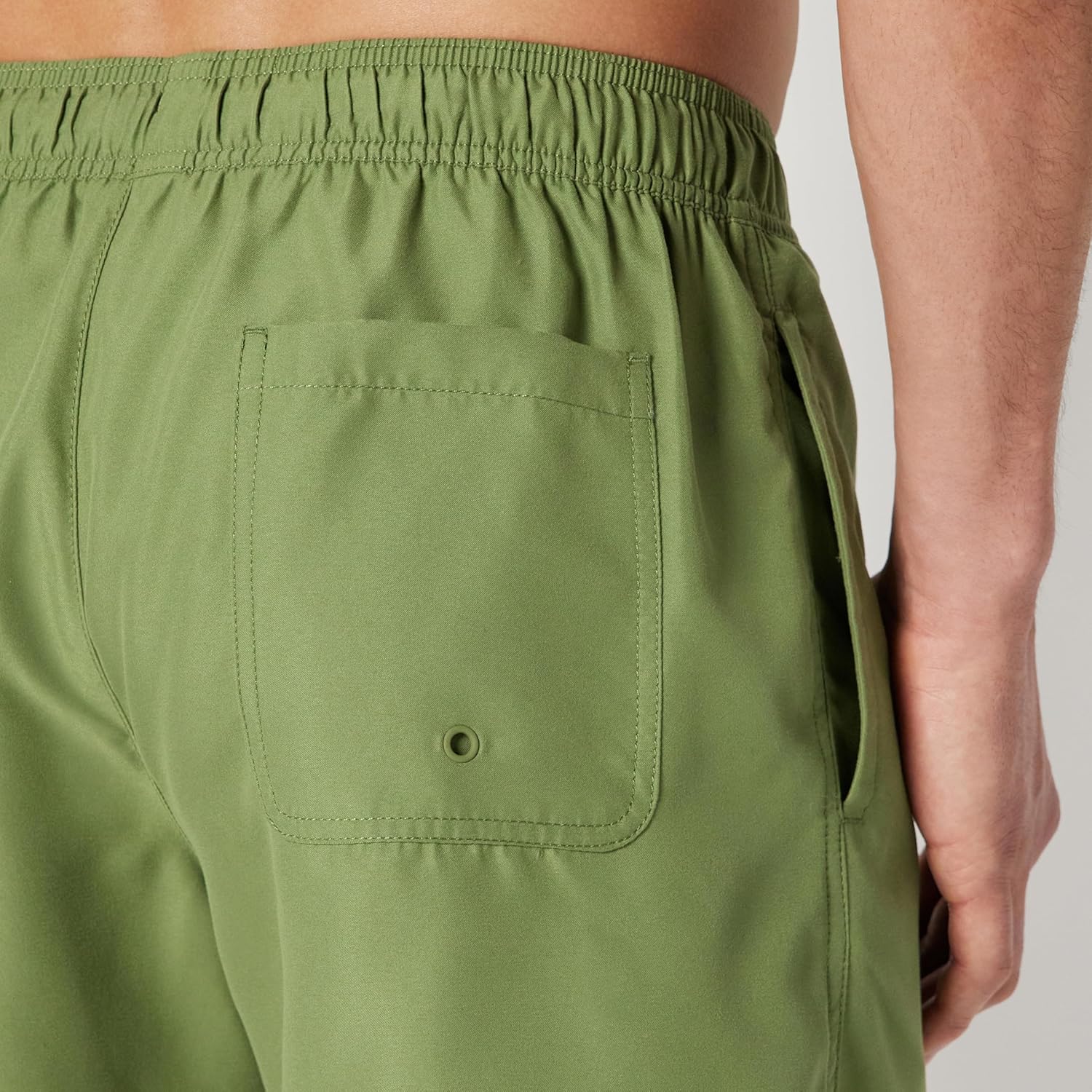 Detalle de Amazon Essentials Men's Swimming Trunks with Mesh Lining, Pockets & Drawstring Closure