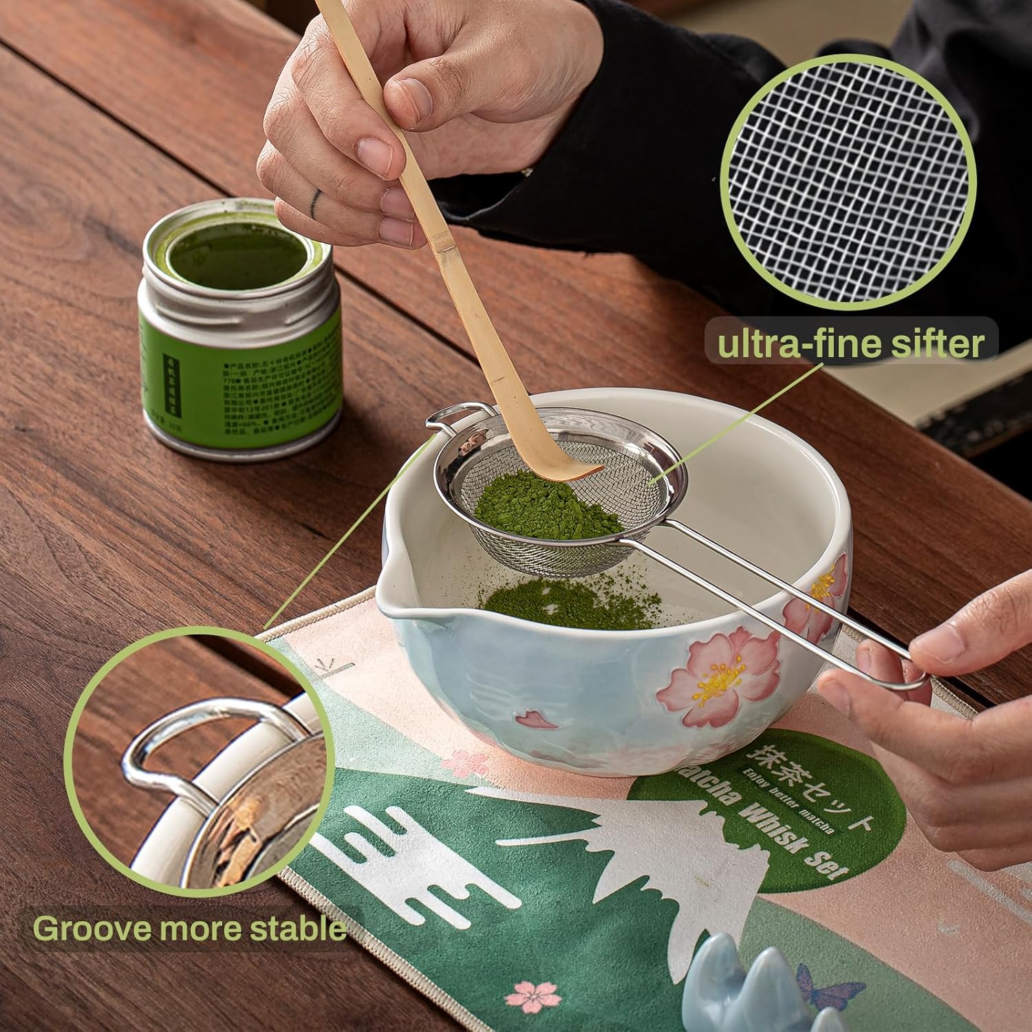 Detalle de Clay&Fire Matcha Whisk Set (9-Piece) with Cherry Blossom Chawan (Cherry Bloom)