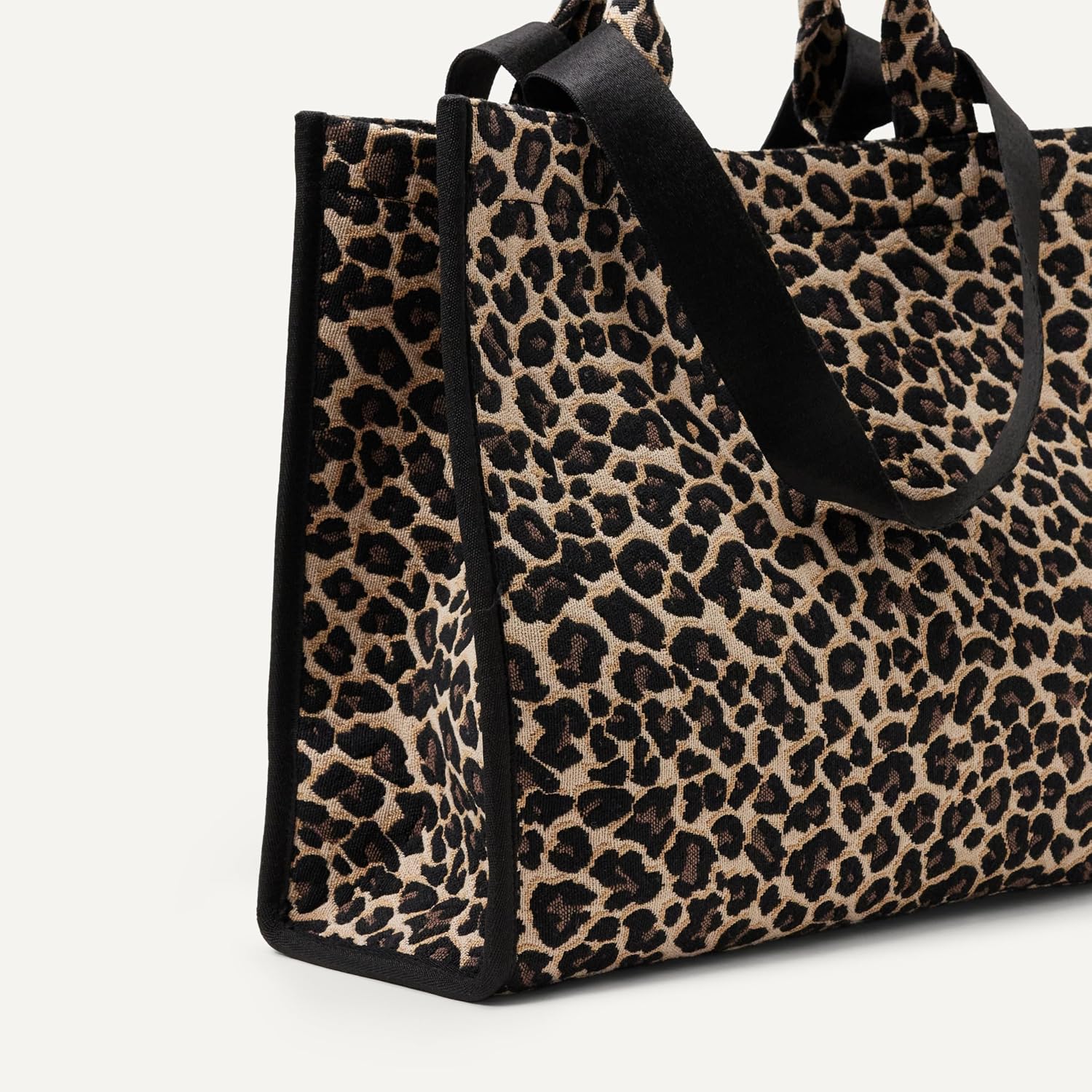 Thumbnail 2 de Amazon Essentials Grand Sac Fourre-tout en Jacquard Femme