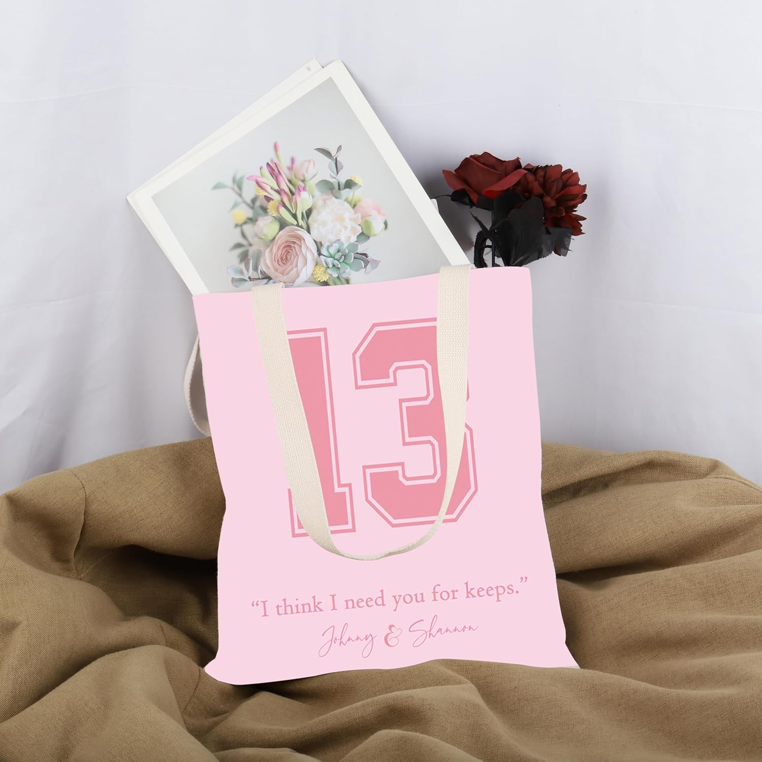 Detalle de Boys of Tommen Series Building 13 Inspired Makeup Bag – Chloe Walsh Merchandise for Romance Book Lovers