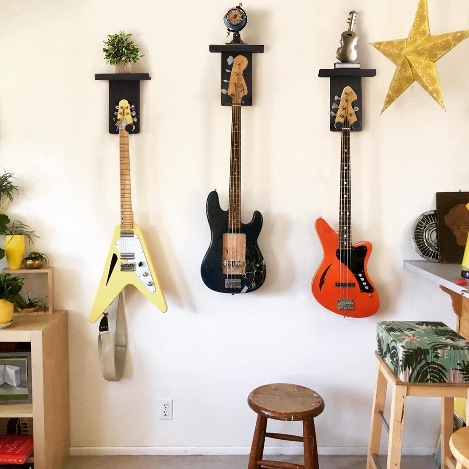 Thumbnail 4 de Keebofly 1005106 Guitar Wall Mount 3-Pack, Rustic Wood with Pick Holder