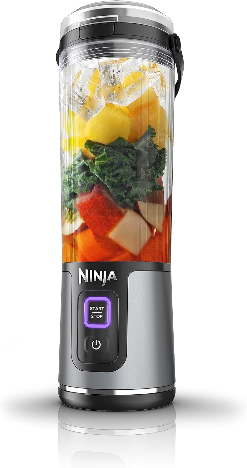 Detalle de Ninja Blast BC151BK Portable Cordless Blender (18 oz) — rechargeable USB-C, BPA-free
