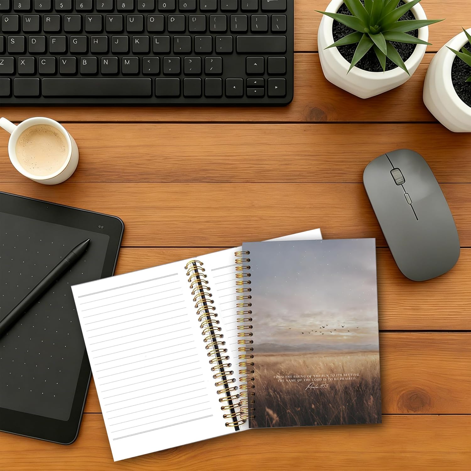 Detalle de WOOGCHEIR Spiral Notebook, 5.5 x 8.3-Inch