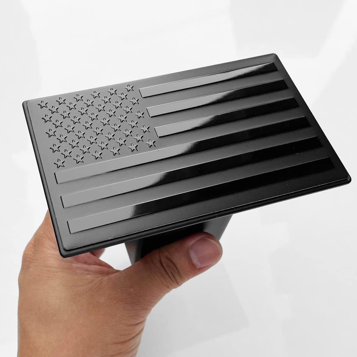 Thumbnail 2 de American Flag 2-Inch Trailer Hitch Cover with 5/8-Inch Pin Lock (Black)
