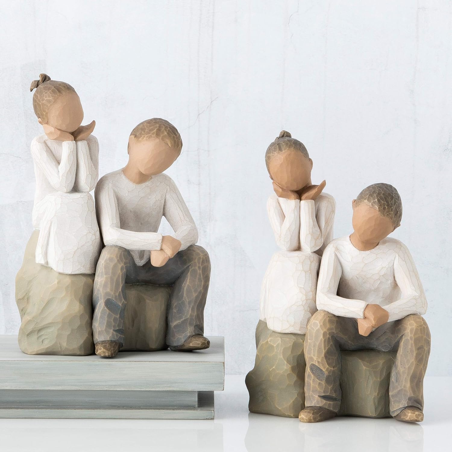 Detalle de Enesco 26187 Frère et Sœur — Figurine résine peinte à la main, 5 pouces