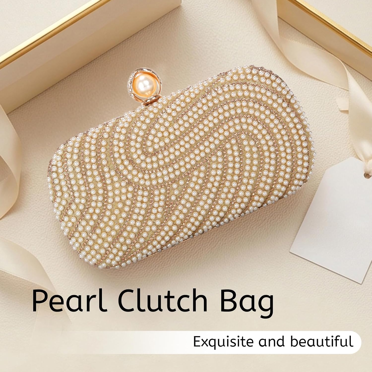 Detalle de LUI SUI Pearl Beaded Clutch
