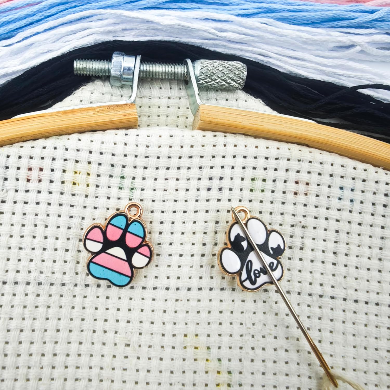 Detalle 2 de Magnetic Needle Minder Set, 2 Pieces