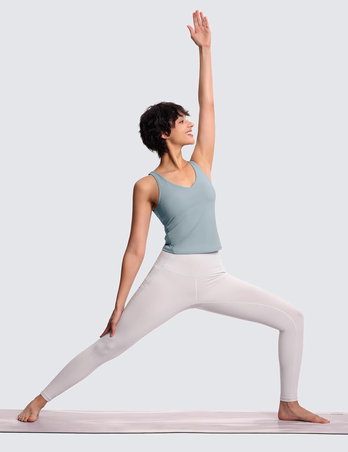 Detalle de THE GYM PEOPLE Longline sportbeha voor dames, gewatteerd en beugelloos