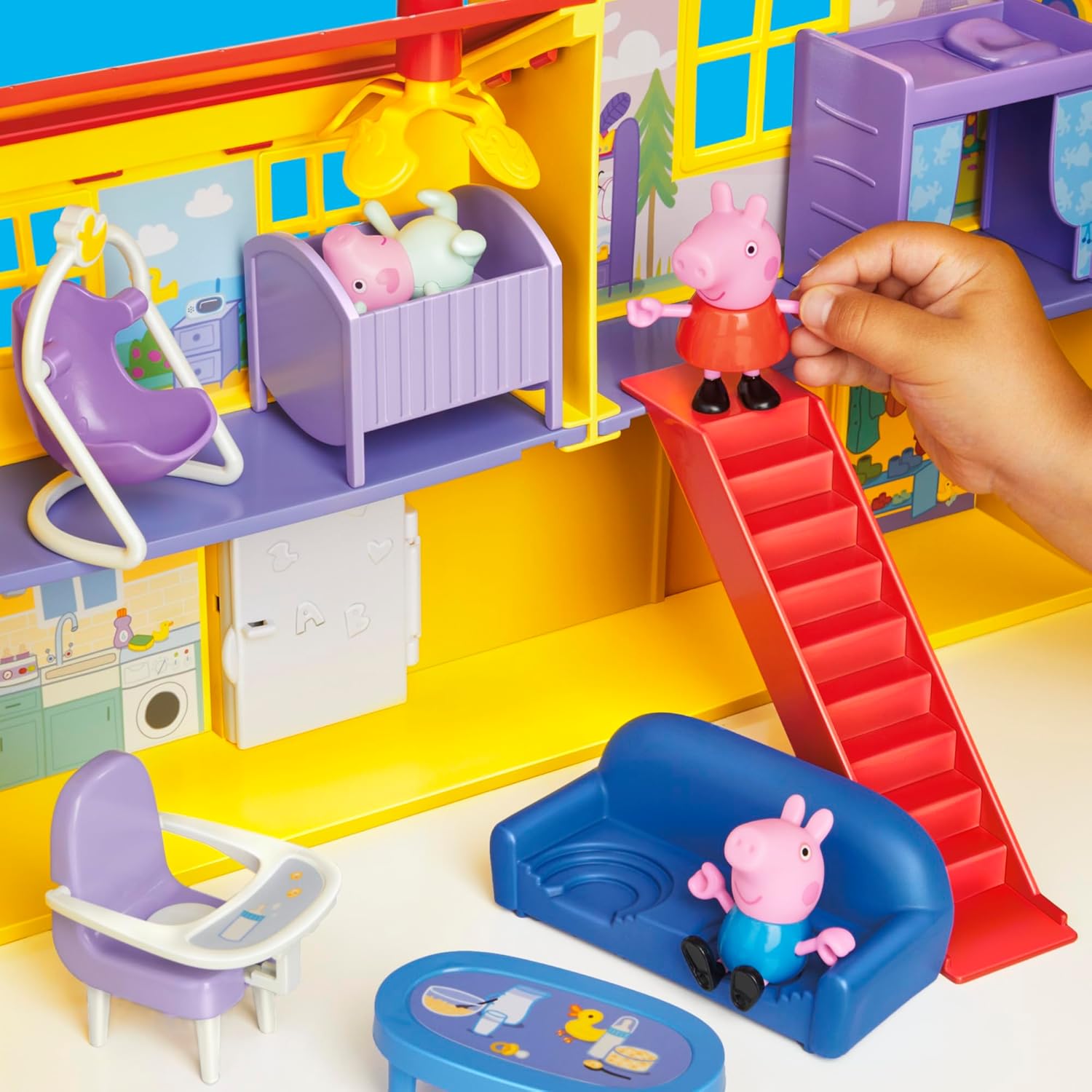 Detalle de Peppa Pig Peppa's Big Family House Playset with Baby Evie (2025 Version) – 2-Story Playset with 3 Figures and 11 Accessories