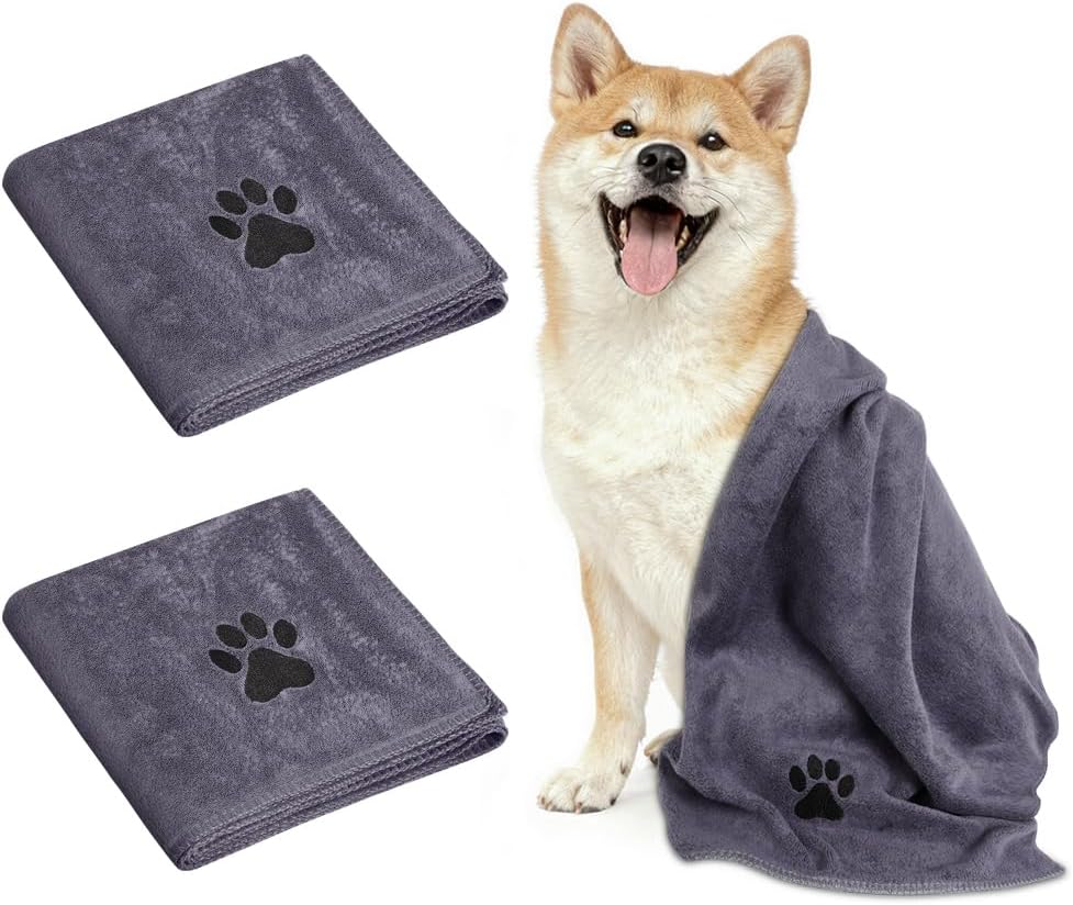 Detalle de Adiwo – Set di 2 Asciugamani per Cani in Microfibra 75x35 cm: morbide, assorbenti e ad asciugatura rapida