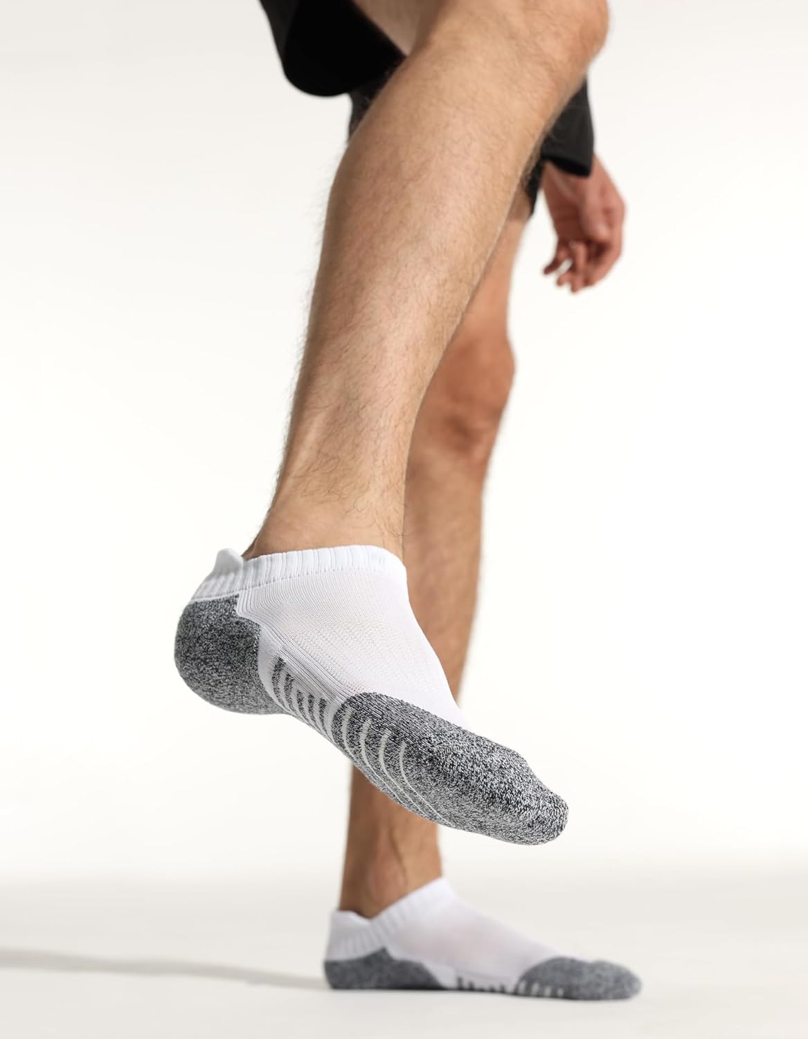 Thumbnail 1 de CLOSEMATE Lot de 6 paires de chaussettes de sport 39-42 / 43-46 / 47-50 (noir et blanc) antidérapantes respirantes