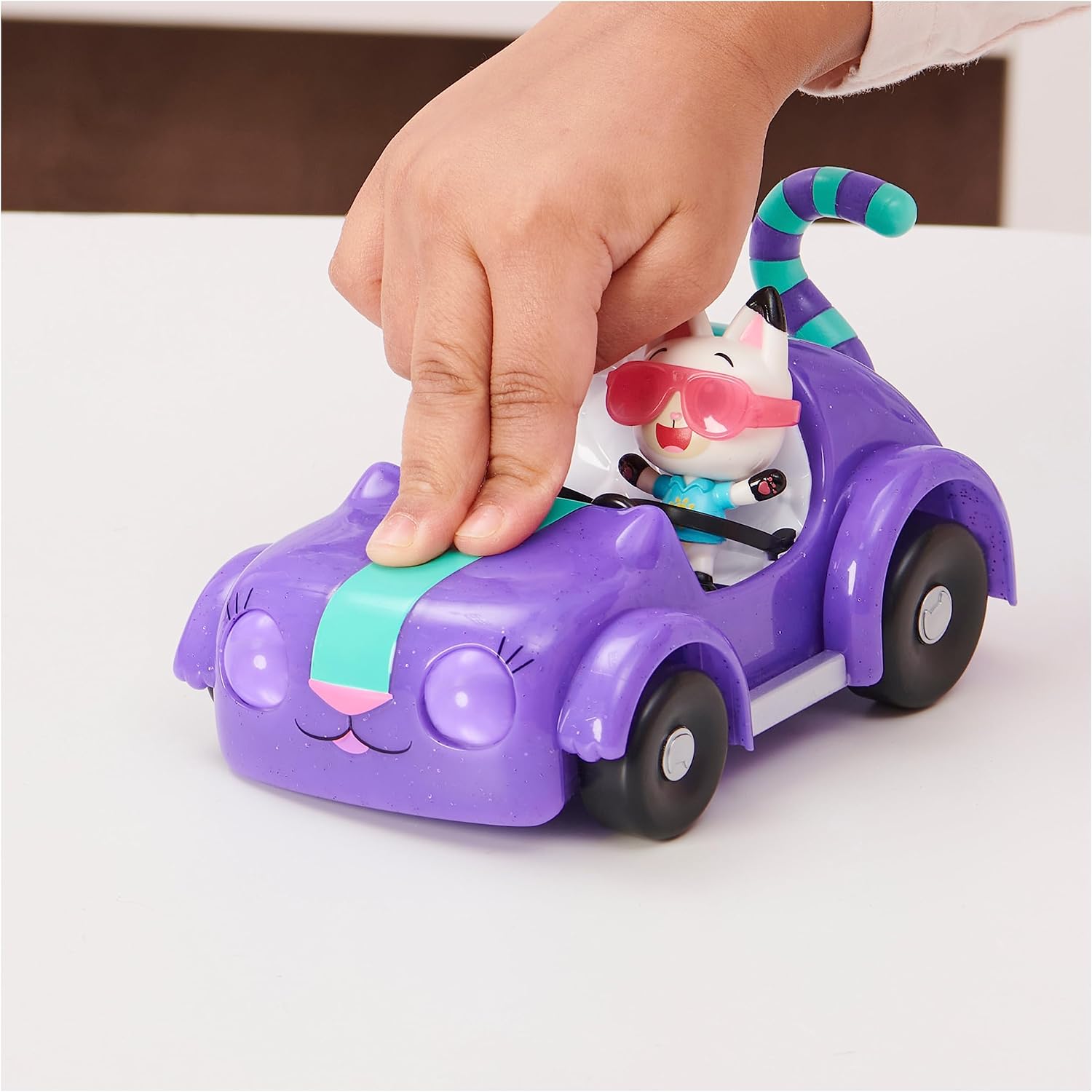 Detalle 2 de DreamWorks Gabby’s Dollhouse Carlita toy car