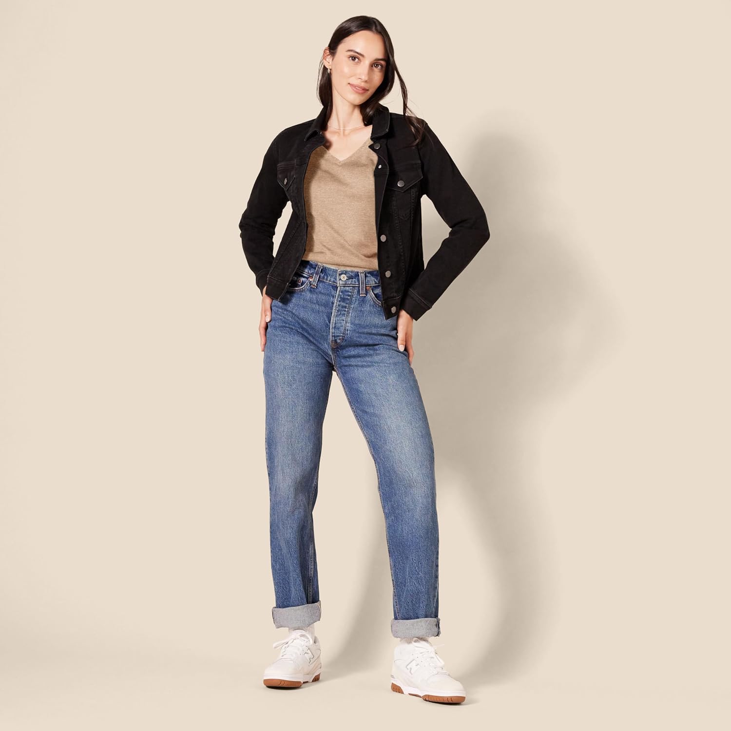 Thumbnail 3 de Amazon Essentials Damen Leichter Tunika-Pullover mit langen Ärmeln und V-Ausschnitt – Übergröße erhältlich