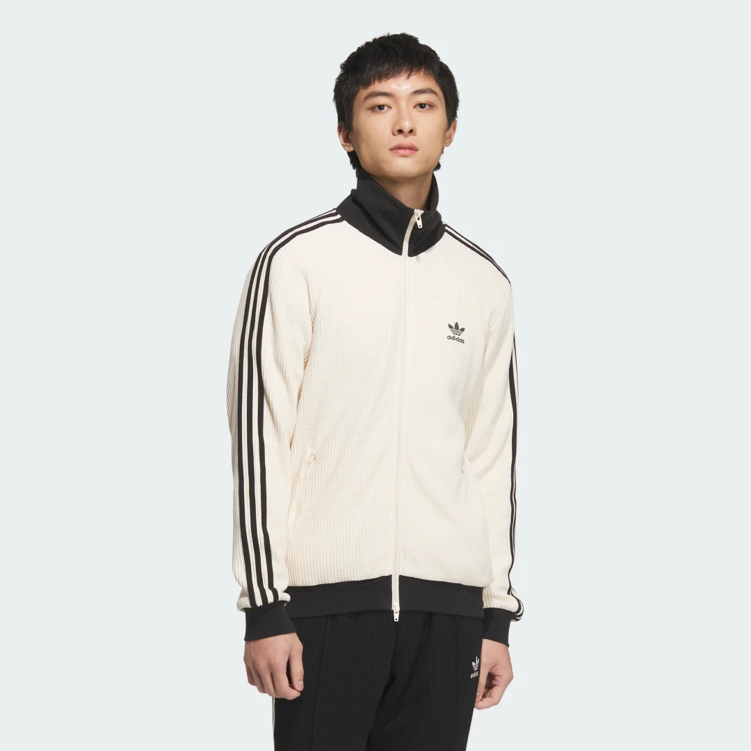 Detalle de Chaqueta deportiva Adicolor Classic de Adidas