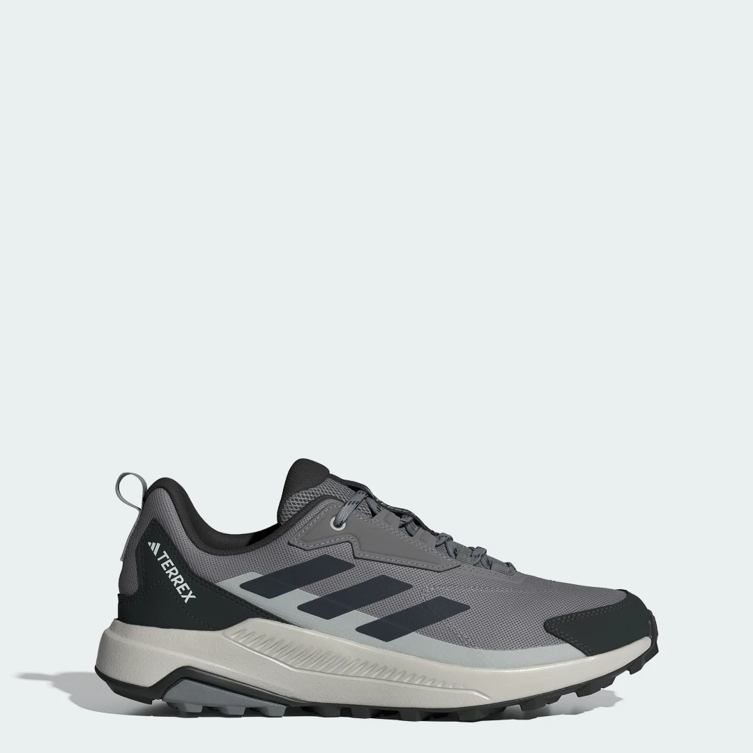 Detalle de Adidas Terrex Anylander Hiking: zapatilla de senderismo en Gris para rutas moderadas