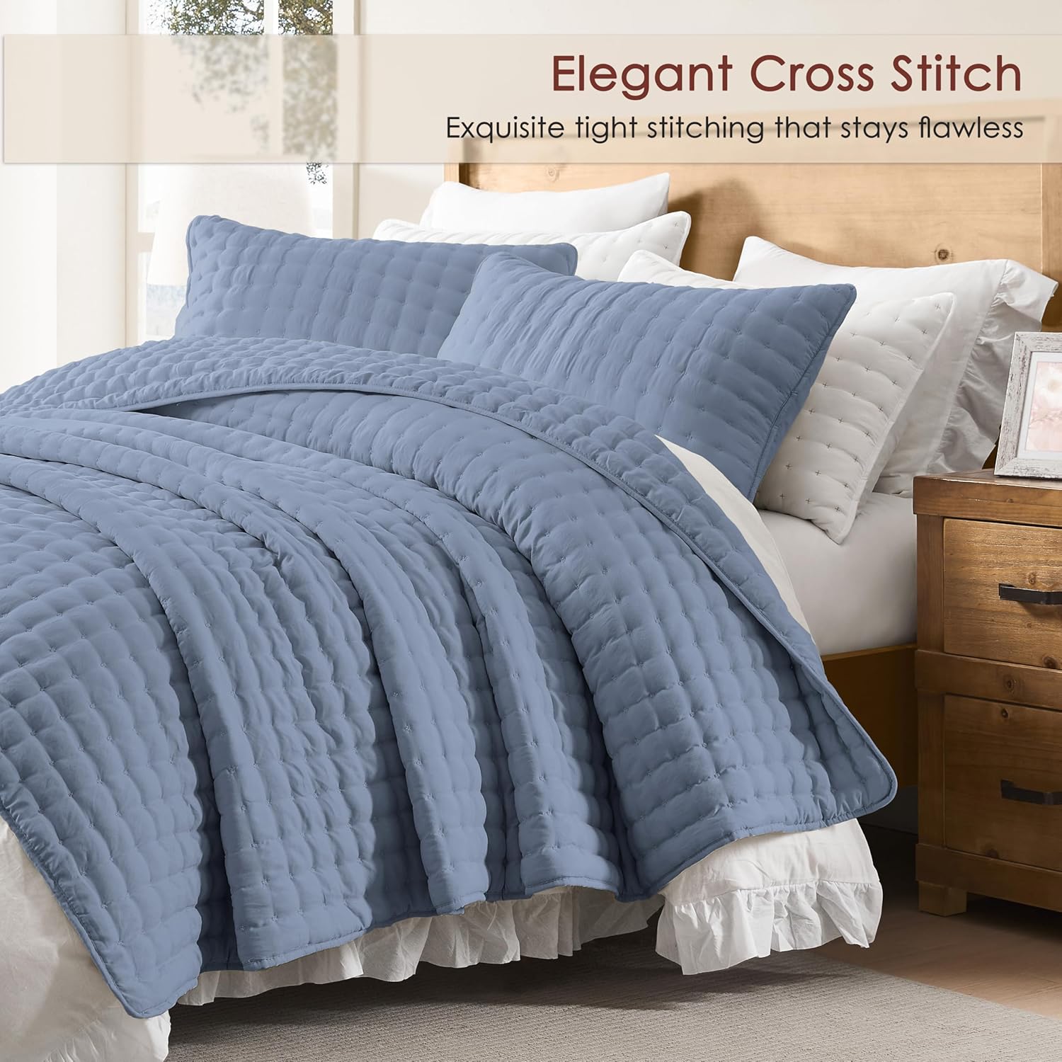 Thumbnail 1 de WDCOZY Dusty Blue Oversized Cal King Quilt Set (3 Pieces)